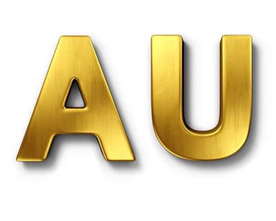 Gold regains ground on economic data